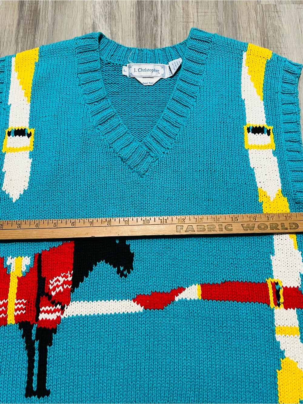 Vintage Equestrian Horse Themed V-Neck Hand Knit Sweater Vest - Picture 6 of 8